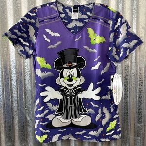 Disney-Women’s- Printed Scrub Top-XS